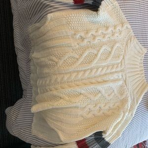 Sweater with red/blue stripes